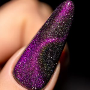 Gēllaka Saute Nails Cat Eye Effect E01