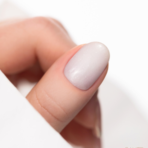 Bāze Saute Nails Express Glitter Daisy 8ml